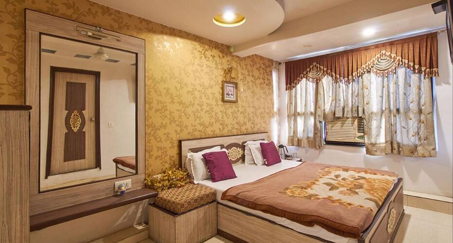 Hotel Liberty, Ahmedabad 3